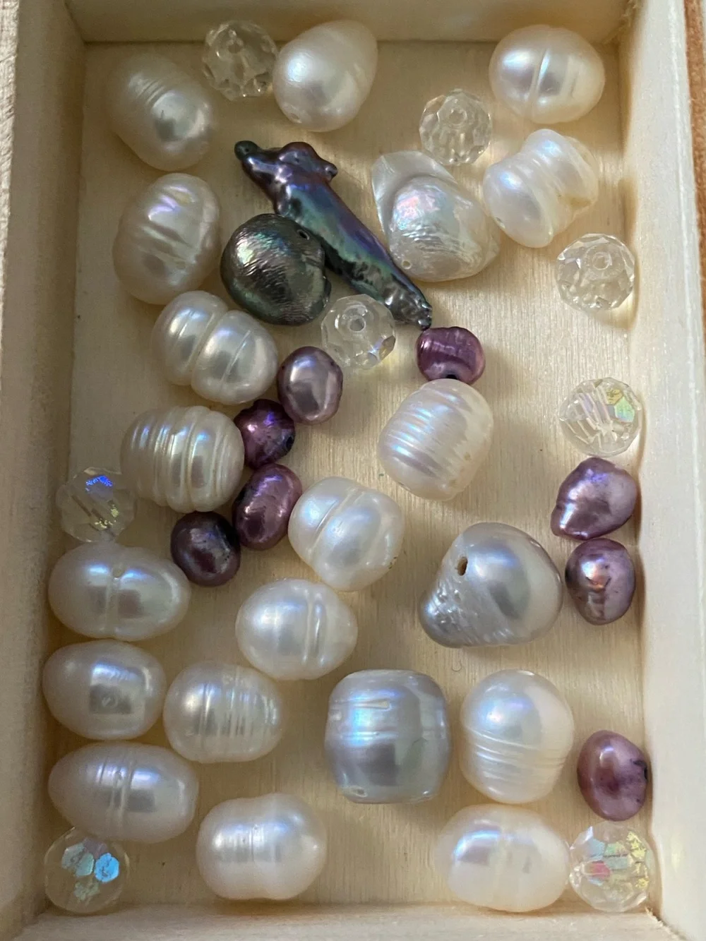 Natural Stone Beads Freshwater Pearl Beads Glass & Mother of Pearl Beads Lot